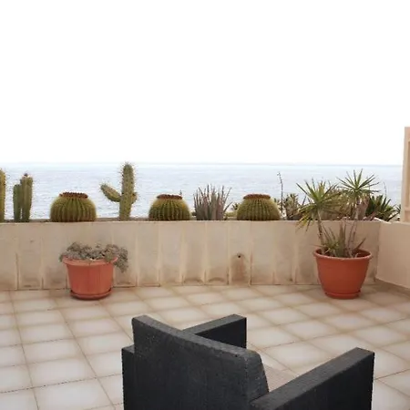 Frente Al Mar * Radazul